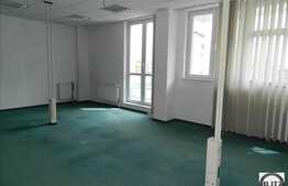 Spatiu pentru birouri cladire clasa A, 315 mp, cu terasa 78 mp, 10 parcari!
