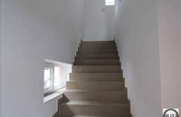 Cladire cu 2 etaje, 290 mp, zona strazii Fabricii!