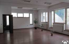 Cladire cu 2 etaje, 290 mp, zona strazii Fabricii!