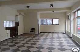 Cladire cu 2 etaje, 290 mp, zona strazii Fabricii!