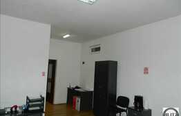 Spatiu comercial, 45 mp utili, zona The Office!