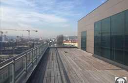 Spatiu de birouri in cladire clasa A, open space cu panorama si terasa generoasa