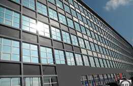 Suprafete Mari De Birouri, in cladire RECENT RENOVATA ! Pret intre 5-8 euro mp!