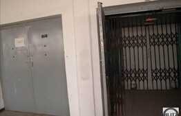 Suprafete Mari De Birouri, in cladire RECENT RENOVATA ! Pret intre 5-8 euro mp!