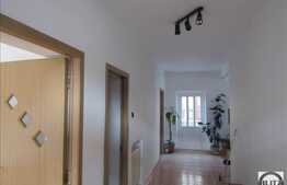 Casa pentru birouri, 300 mp,  in zona cu acces facil