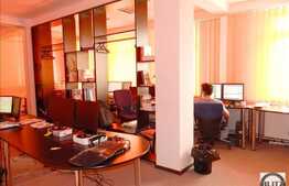 Spatiu de birou cu 150 mp, finisaje moderne, locuri de parcare incluse