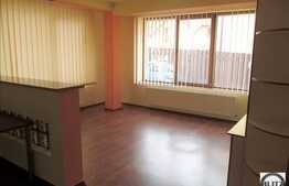 Inchiriere spatiu pentru birouri, 53 mp utili, zona Campului, 2 locuri parcare