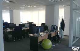 Inchiriere spatiu de birouri, 430 mp in cladire clasa A, zona BRD, imobil nou