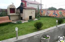 Inchiriere spatiu 8 incaperi in casa, 300 mp plus 500 mp curte, zona Barc