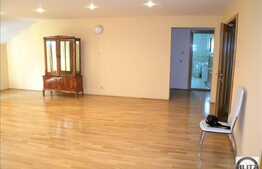 Inchiriere spatiu de birouri, 150 mp, in casa vila, zona Calea Turzii. Parcare!