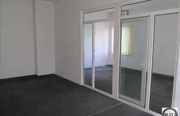 Spatiu 80 mp, central, la doua minute de Catedrala