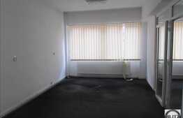 Spatiu 80 mp, central, la doua minute de Catedrala