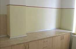 Spatiu 80 mp, central, la doua minute de Catedrala