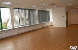 Spatiu de birou finisat, cu panorama asupra centrului. Pret Oportun !