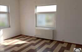 Imobil intr-o zona cu vizibilitate maxima si acces facil spre centrul orasului!