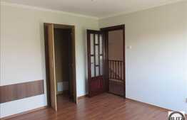 Casa pentru birouri, 240 mp, 10 parcari, la 2 minute de statia de autobuz