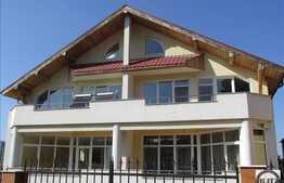 Casa pentru birouri, finisata nou, 360 mp utili, 2 locuri parcare, acces facil!