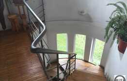 Spatiu pentru birouri, 340 mp, terase 15 mp, teren 800 mp, in zona centrala!