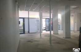 Inchiriere 400 mp in cladire clasa A, ultracentral, 5 locuri parcare!