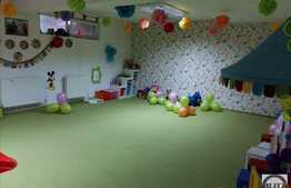 Spatiu pentru birou, 90 mp utili, imobil de tip casa, zona Piata Engels