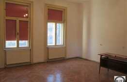 Spatiu birouri, central, suprafata generoasa, la 2 minute de Casa de Cultura