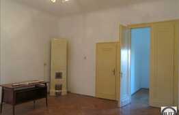 Spatiu birouri, central, suprafata generoasa, la 2 minute de Casa de Cultura