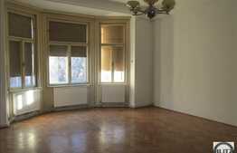 Spatiu birouri, central, suprafata generoasa, la 2 minute de Casa de Cultura