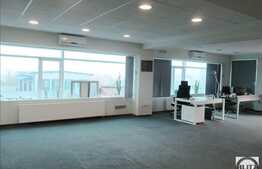 Spatiu open space, ultrafinisat, 83 mp, in cladire de birouri