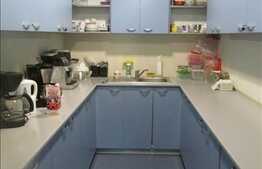 Spatiu open space, ultrafinisat, 83 mp, in cladire de birouri