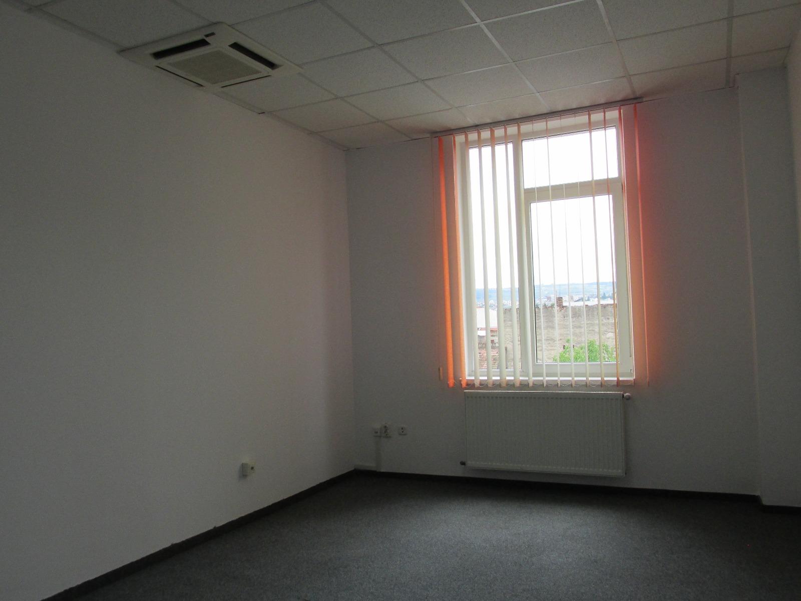 Spațiu birouri de închiriat Central - 21261SIB | BLITZ Cluj-Napoca | Poza9