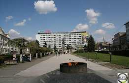 Inchiriere spatiu birouri, 3000 mp utili, 20 locuri parcare si terasa 500 mp