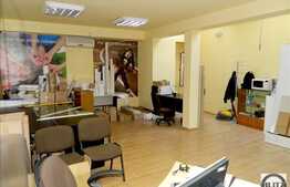 Cladire de birouri 650 mp, D+P+3E, acces din strada, parter pretabil comercial