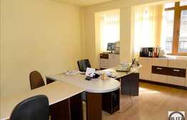 Cladire de birouri 650 mp, D+P+3E, acces din strada, parter pretabil comercial