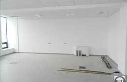 5 etaje cu 145 mp utili/etaj compartimentat in 2 incaperi cu acces separat.