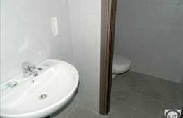 5 etaje cu 145 mp utili/etaj compartimentat in 2 incaperi cu acces separat.