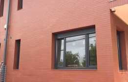 Spatiu ultrafinisat pentru birouri, zona accesibila