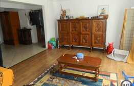 Apartament 2 camere, 57 mp utili,  loc de parcare, zona Porii!