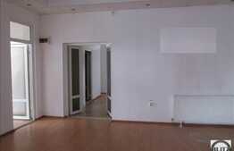 Spatiu birouri, 135 mp, locuri de parcare