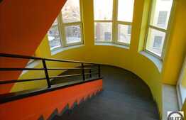 Spatiu cu 1700 mp pretabil pentru activitati de birouri sau comerciale