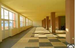 Spatiu de inchiriat,451 mp, pretabil pentru activitati de birouri sau comerciale