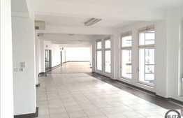 Inchiriere spatiu birouri 420 mp in cladire de birouri, 4 locuri de parcare