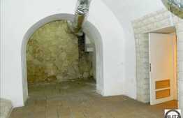 De inchiriat spatiu comercial 174 mp, ideal club