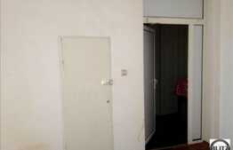 80 mp utili, acces din strada, zona Primariei!