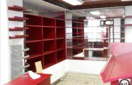 112 mp. Fost Magazin Alimentar La Dispozitia Dumneavoastra !