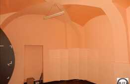 Spatiu comercial, 25 mp, zona Eroilor