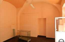 Spatiu comercial, 25 mp, zona Eroilor