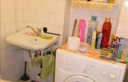 Vanzare apartament 3 camere in zona Septimiu Albinii, 67 mp