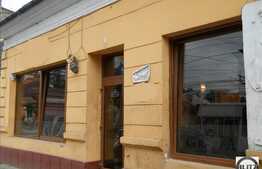 In Prezent Restaurant...Posibilitate De Continuare a Afacerii !!! Vad bun..