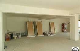 De vanzare spatiu comercial, 122 mp cu terasa de 50 mp, zona Baumax