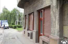 Spatiu Comercial Potrivit Pentru Salon, Magazin, Cabinet !